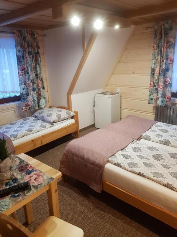 Pokoje Gosinne U Ani I Andrzeja Ciche Male Bagian luar foto